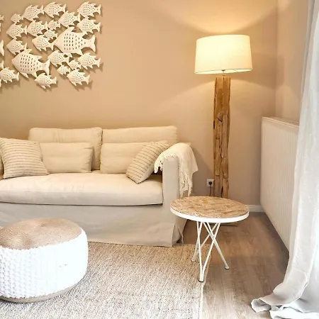 Rügen Westend - 8 Apartment Gingst